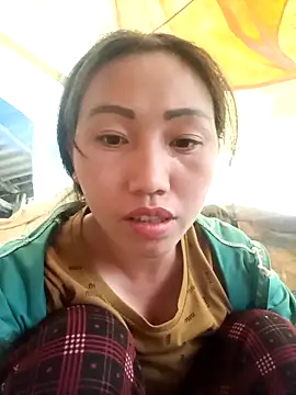 hot-luna- online show from 03/23/26, 10:19