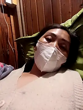 hot-luna- online show from 03/31/26, 12:27