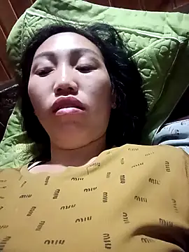 hot-luna- online show from 04/03/26, 09:57