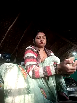 Snapshot of Hotty_raghni chatting on 02/08/26, 02:37 Hotty raghni online show from 02/08/26, 02:37