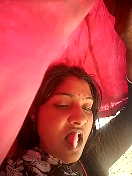 Snapshot of Hotty_raghni chatting on 03/02/26, 07:37 Hotty raghni online show from 03/02/26, 07:37