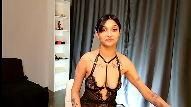 Eva Sterling  online show from 02/05/26, 05:06