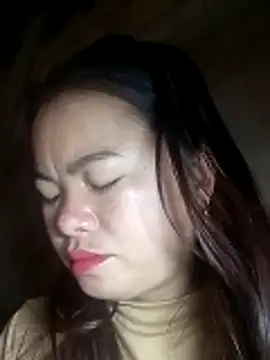 Snapshot of emlylyxinh chatting on 02/03/26, 08:25 emlylyxinh online show from 02/03/26, 08:25