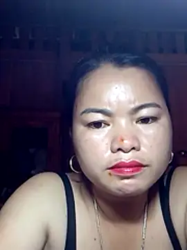 Snapshot of emlylyxinh chatting on 03/03/26, 07:36 emlylyxinh online show from 03/03/26, 07:36