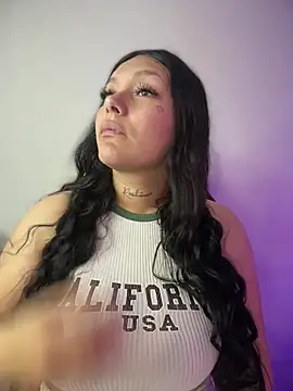 Snapshot of Miia__Taylor chatting on 02/03/26, 01:59 Miia Taylor online show from 02/03/26, 01:59