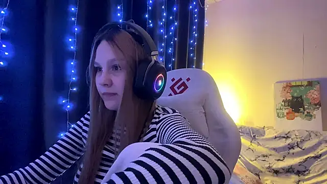 axin burnell online show from 05/08/26, 06:13