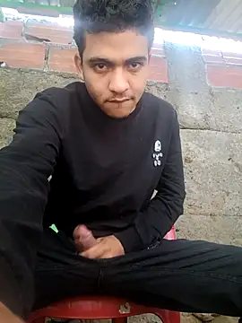 Snapshot of NikoHot_anatole chatting on 02/22/26, 01:31 NikoHot anatole online show from 02/22/26, 01:31