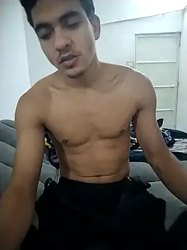 Snapshot of NikoHot_anatole chatting on 03/02/26, 11:06 NikoHot anatole online show from 03/02/26, 11:06