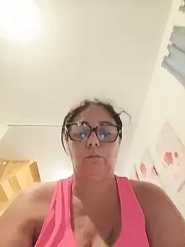 Snapshot of pulpeuse64 chatting on 05/25/26, 04:13 pulpeuse64 online show from 05/25/26, 04:13