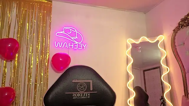 Snapshot of MILAH_TAY chatting on 02/17/26, 11:40 MILAH TAY online show from 02/17/26, 11:40