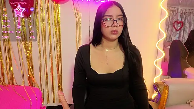 Snapshot of MILAH_TAY chatting on 02/26/26, 11:42 MILAH TAY online show from 02/26/26, 11:42