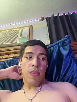 Tupapi696969q online show from 05/16/26, 04:31