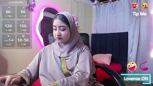 SamiraAwada online show from 03/28/26, 12:27