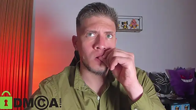 SebastianMaximoff  online show from 02/26/26, 09:14