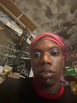 frenchiego online show from 06/18/26, 09:14