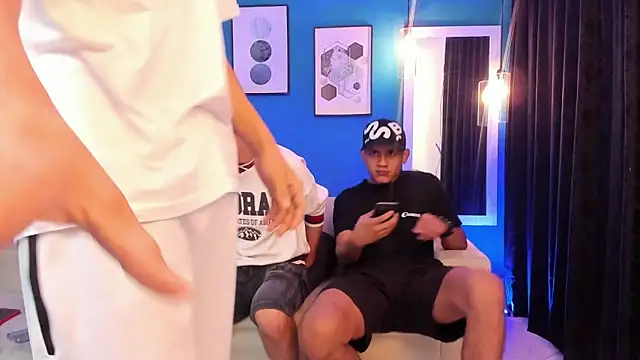 KingOfHeavens 2 online show from 02/07/26, 10:46