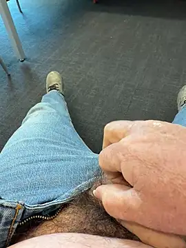 yolanda339 online show from 04/09/26, 02:33