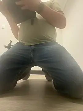 yolanda339 online show from 04/13/26, 04:56