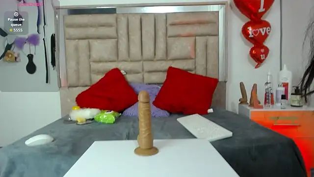 Bombom Lux online show from 03/10/26, 04:06