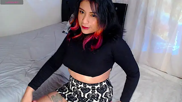 laury moon online show from 02/10/26, 04:55