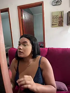 Snapshot of kiara_secreta chatting on 02/02/26, 03:00 kiara secreta online show from 02/02/26, 03:00