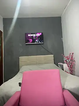 Snapshot of kiara_secreta chatting on 02/25/26, 08:40 kiara secreta online show from 02/25/26, 08:40