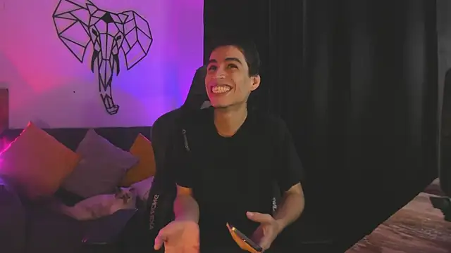 Snapshot of juan_posada chatting on 02/04/26, 01:28 juan posada online show from 02/04/26, 01:28