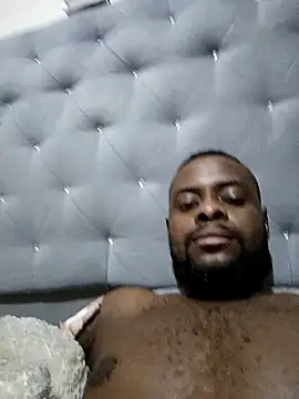 Snapshot of Tuverdugo12 chatting on 03/17/26, 10:51 Tuverdugo12 online show from 03/17/26, 10:51