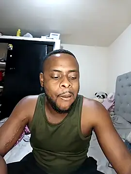 Snapshot of Tuverdugo12 chatting on 03/31/26, 12:49 Tuverdugo12 online show from 03/31/26, 12:49