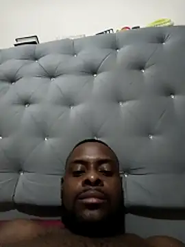 Snapshot of Tuverdugo12 chatting on 04/10/26, 04:23 Tuverdugo12 online show from 04/10/26, 04:23