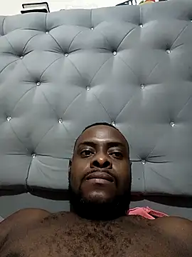 Snapshot of Tuverdugo12 chatting on 04/11/26, 11:58 Tuverdugo12 online show from 04/11/26, 11:58