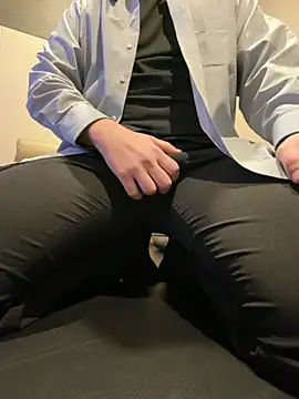 yuuuuusuke00 online show from 02/09/26, 01:09