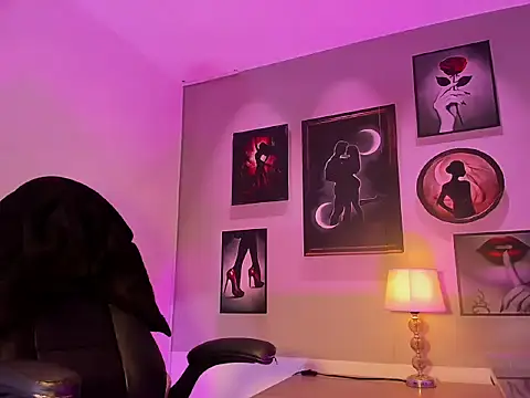 Snapshot of Gabriela_velle chatting on 02/05/26, 02:33 Gabriela velle online show from 02/05/26, 02:33