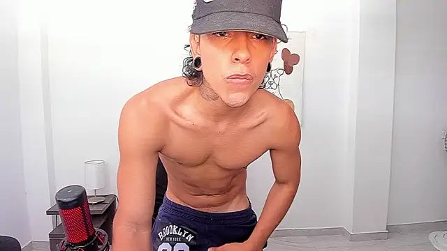 paisa hotx online show from 02/21/26, 06:31