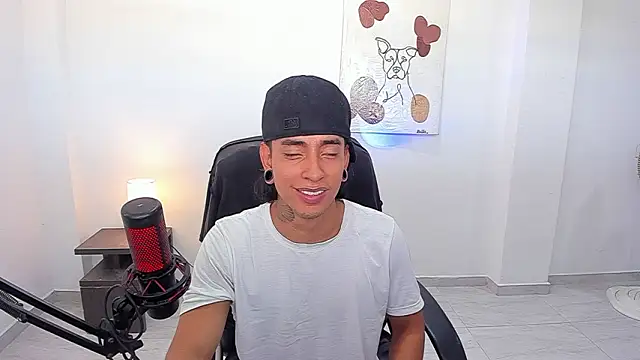 paisa hotx online show from 02/22/26, 07:01