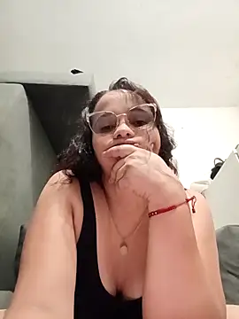 yeselu online show from 02/12/26, 08:15