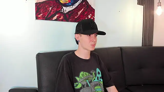 Snapshot of Lio_____ chatting on 02/16/26, 03:35 Lio online show from 02/16/26, 03:35