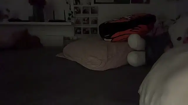 meganflowerz online show from 02/08/26, 01:53