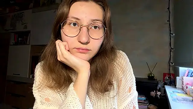 Snapshot of Miaaa_Moon chatting on 03/02/26, 01:18 Miaaa Moon online show from 03/02/26, 01:18