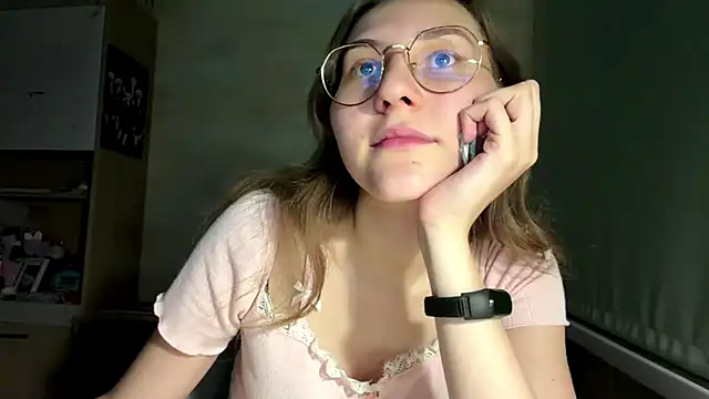 Miaaa Moon online show from 07/01/26, 07:46