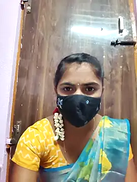 Tamil Hot Shana online show from 03/08/26, 04:22