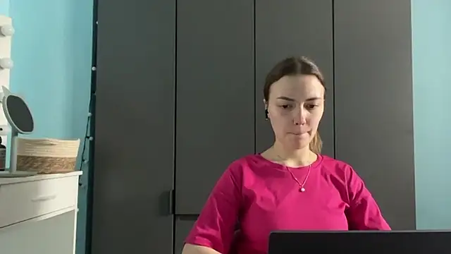 Snapshot of AndreeMerryman chatting on 02/13/26, 02:07 AndreeMerryman online show from 02/13/26, 02:07