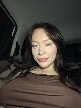 Snapshot of CityLynx chatting on 02/25/26, 04:05 CityLynx online show from 02/25/26, 04:05