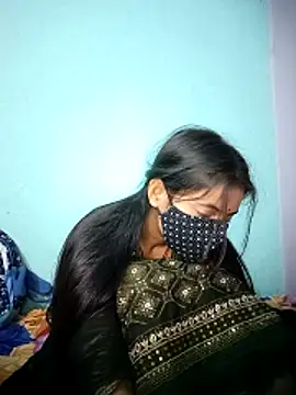 18 year old girl online show from 02/15/26, 08:35