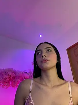 Doll Alaia  online show from 02/21/26, 11:00