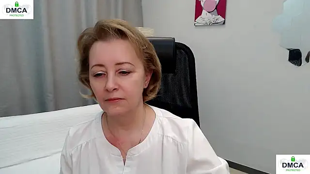 Snapshot of MONA_W chatting on 02/21/26, 11:44 MONA W online show from 02/21/26, 11:44