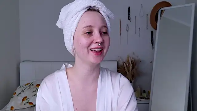 CandiceKingzzz online show from 03/14/26, 08:20