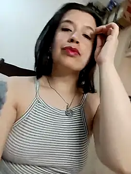 Snapshot of lady_merlot1 chatting on 02/12/26, 02:12 lady merlot1 online show from 02/12/26, 02:12