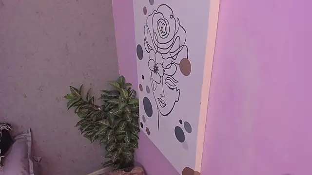 lil miia online show from 04/15/26, 07:10