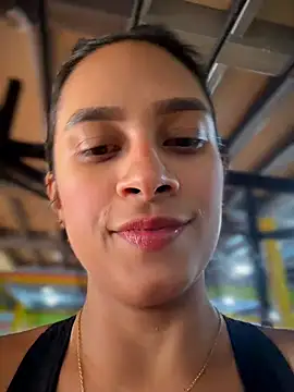 Snapshot of LunaHeat chatting on 02/17/26, 02:46 LunaHeat online show from 02/17/26, 02:46